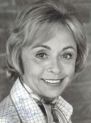 Virginia Vincent - Atriz, 3 de maio de 1918, 3 de outubro de 2013