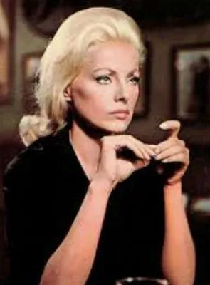 Virna Lisi - Atriz, 8 de novembro de 1936, 18 de dezembro de 2014