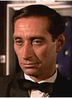 Vladek Sheybal - Ator, 12 de março de 1923, 16 de outubro de 1992