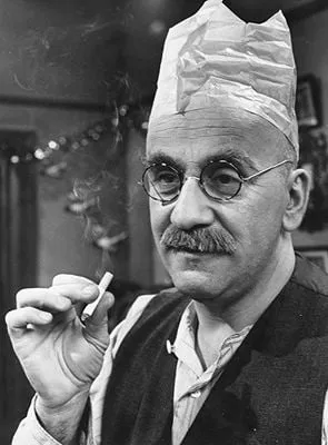 Warren Mitchell - Ator, 14 de janeiro de 1926, 14 de novembro de 2015