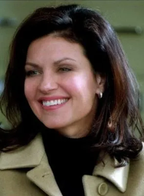 Wendy Crewson - Atriz, 9 de maio de 1956