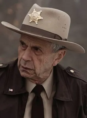 William B. Davis - Ator, Roteirista, 13 de janeiro de 1938