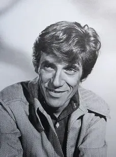 William Hickey - Ator, 19 de setembro de 1928, 29 de junho de 1997