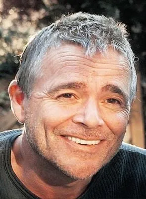 Winston Rekert - Ator, 10 de junho de 1949, 14 de setembro de 2012