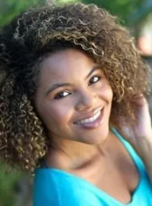 Yasmin Monet Prince - Atriz, 9 de novembro de 1995