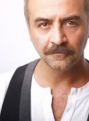 Yılmaz Erdoğan - Ator, Roteirista, Diretor, 4 de novembro de 1967