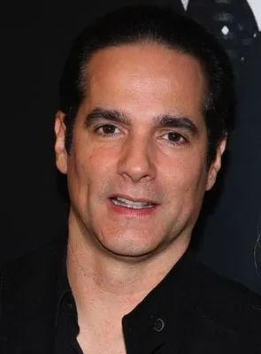 Yul Vazquez - Ator, Produtor Executivo, 18 de março de 1965