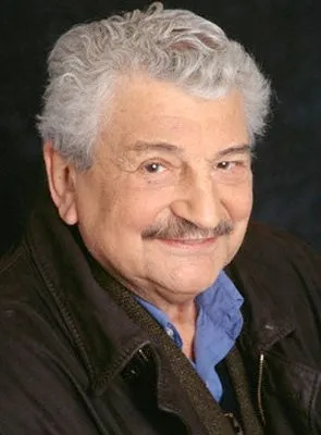 Yves Robert - Ator, Produtor, Roteirista, 19 de junho de 1920, 10 de maio de 2002