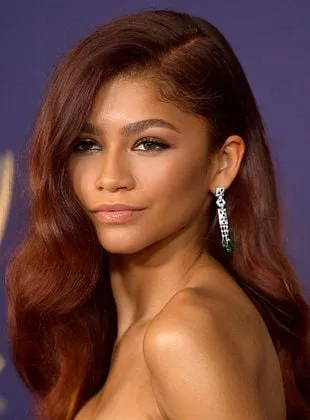 Zendaya - Atriz, Produtora, Coprodutor, 1 de setembro de 1996
