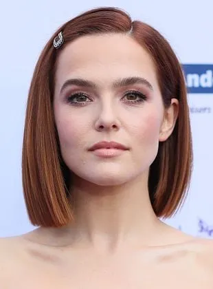 Zoey Deutch - Atriz, Produtor Executivo, Produtora, 10 de novembro de 1994